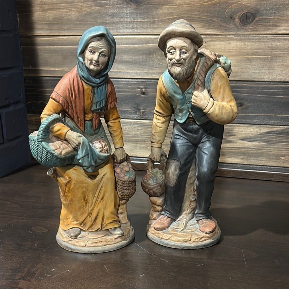 Vintage Ceramic Figurines Elderly Couple with Fruit Baskets Peddlers Signed DC